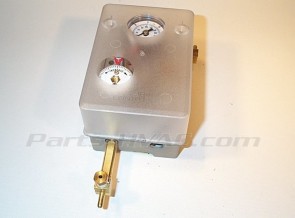 T-5312-3 Johnson Controls TWO POSITION REC.  CONTROLLER